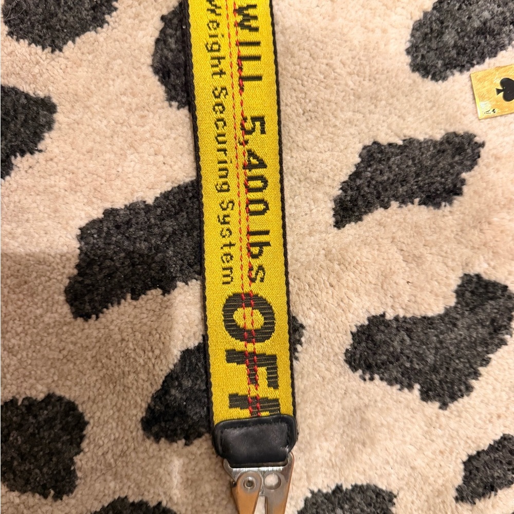 Off-White Yellow and Black Industrial Lanyard - Picture 3 of 4